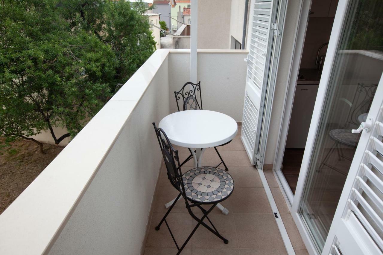 Apartmani Tina Подгора Екстер'єр фото