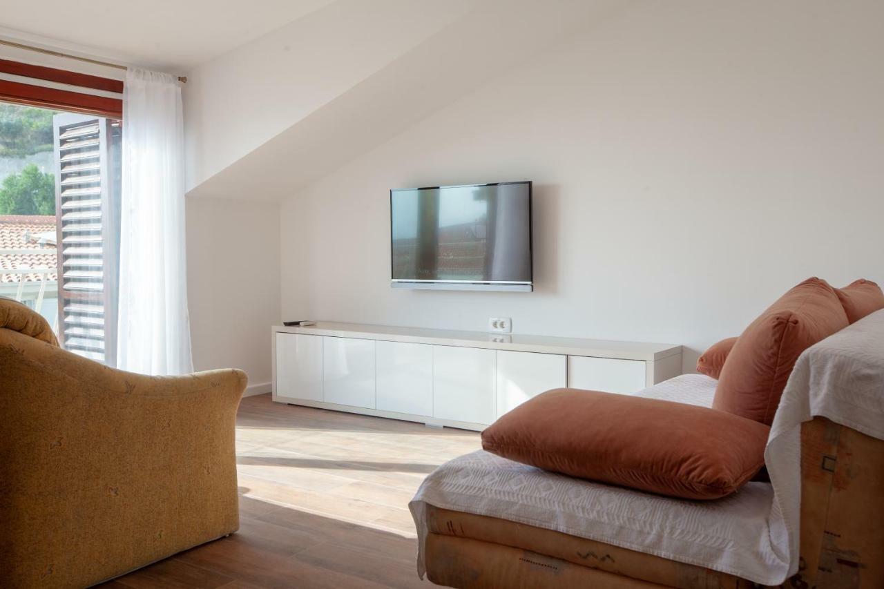 Apartmani Tina Подгора Екстер'єр фото