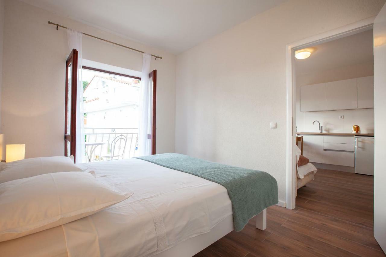 Apartmani Tina Подгора Екстер'єр фото