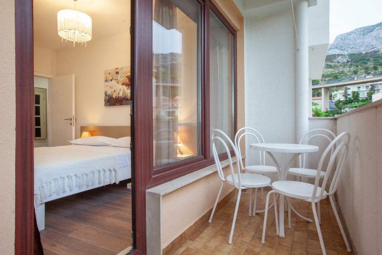Apartmani Tina Подгора Екстер'єр фото